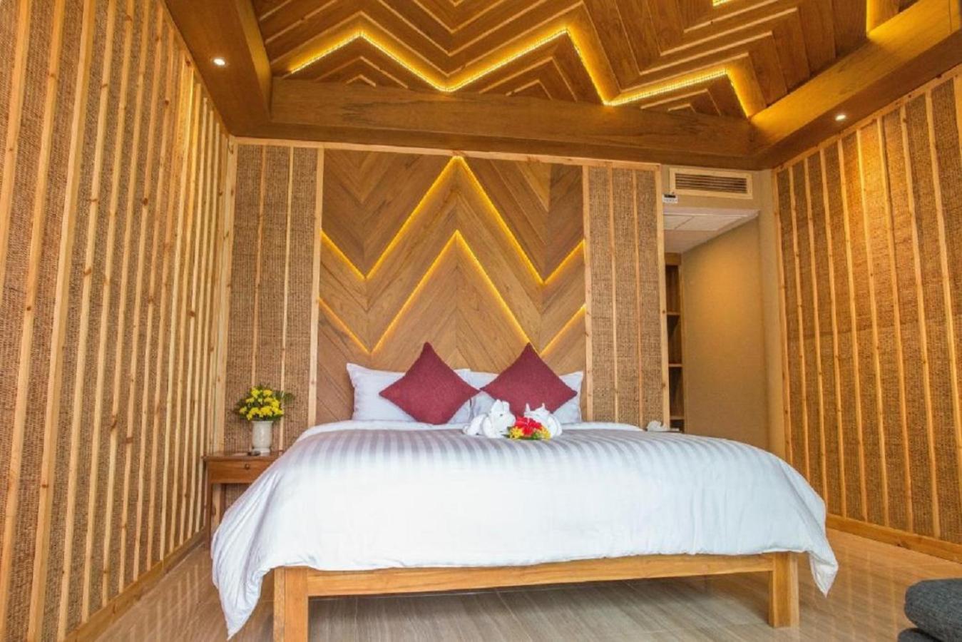 Adarin Beach Resort Mae Nam Exterior foto